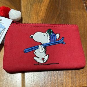 Last One! NWT Vera Bradley Peanuts® Zip ID & Lanyard Ski Snoopy